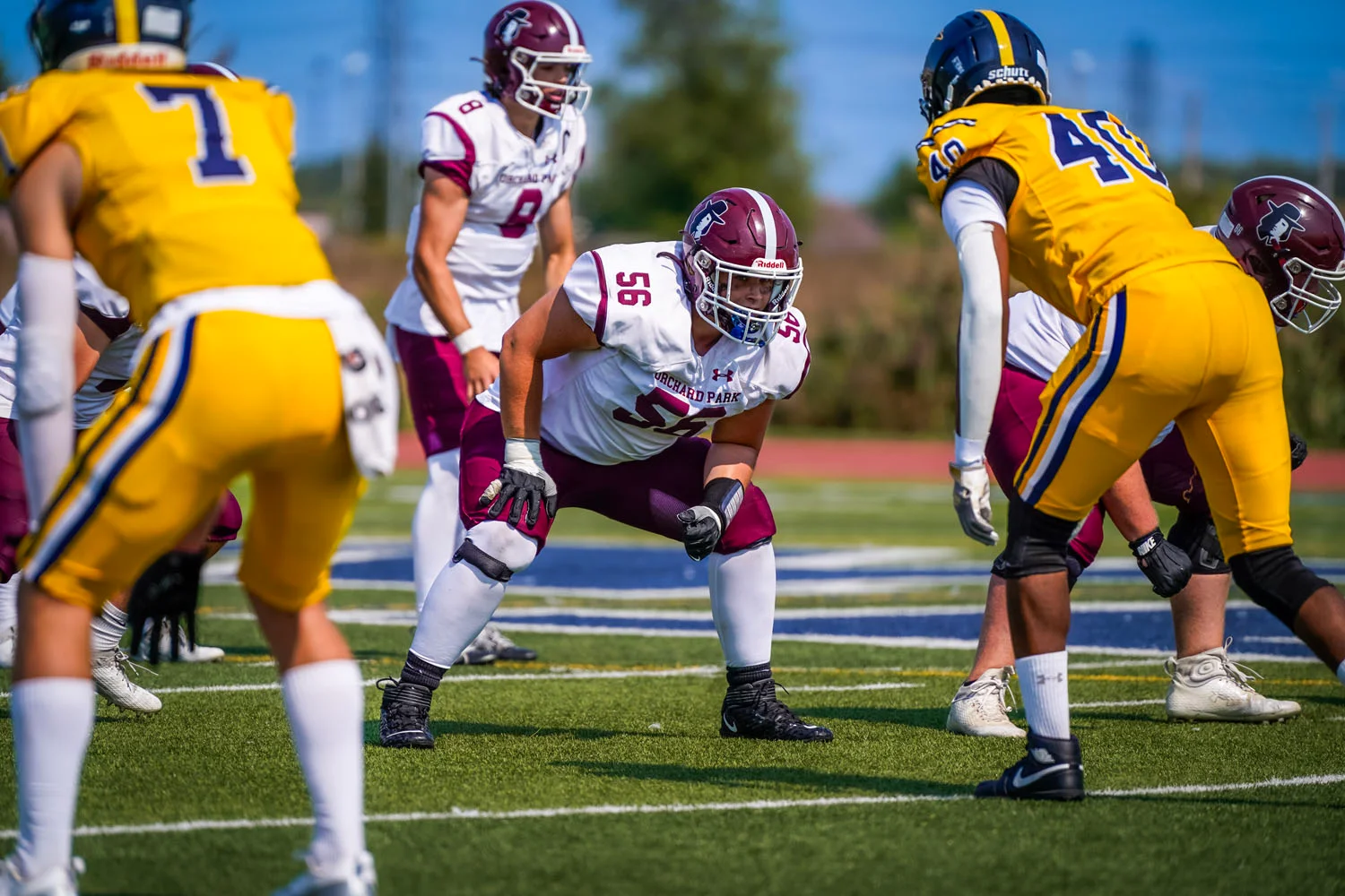 Lineman checking over the defense Lineman checking over the defense