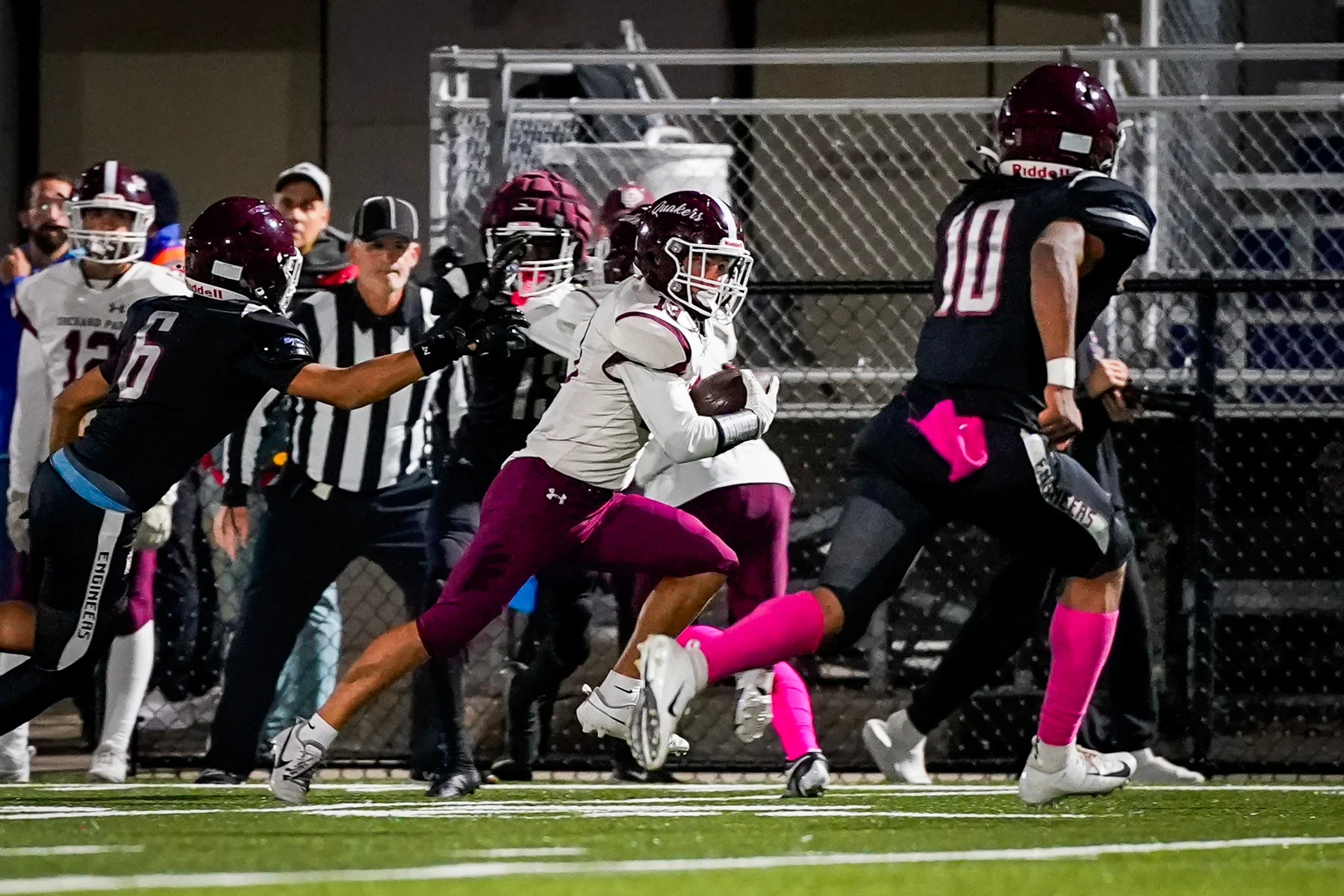 Ball Carrier running down the field